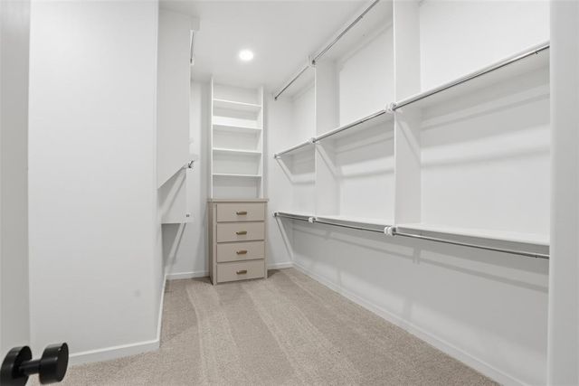 975 Hadley Lane, Tuttle, OK 73089