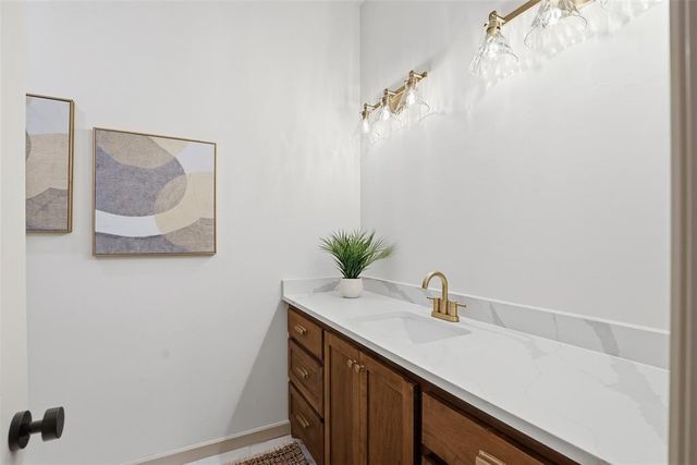 975 Hadley Lane, Tuttle, OK 73089