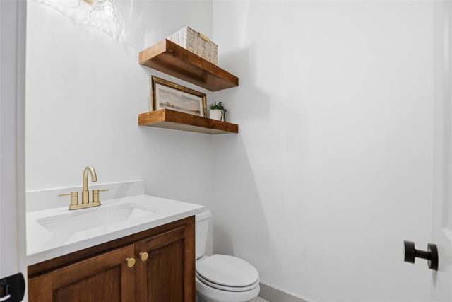 975 Hadley Lane, Tuttle, OK 73089