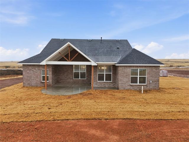 975 Hadley Lane, Tuttle, OK 73089
