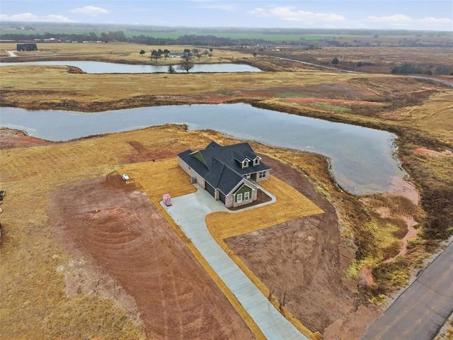 975 Hadley Lane, Tuttle, OK 73089