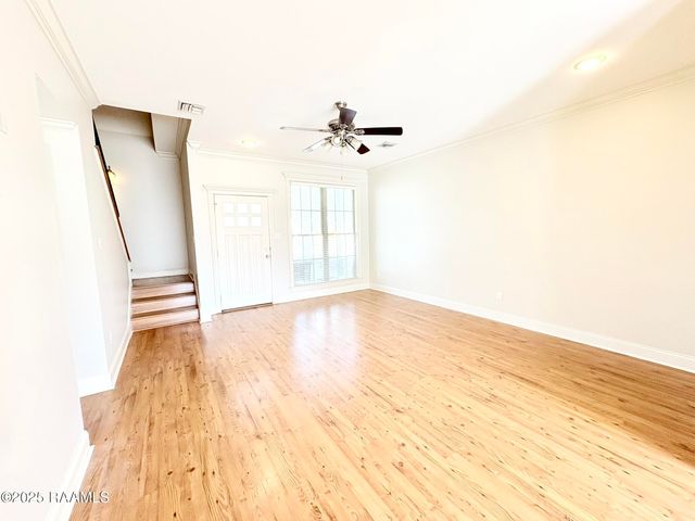 23 Courtyard Circle, Lafayette, LA 70508