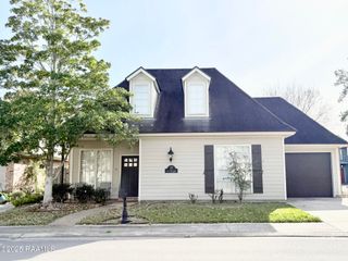 23 Courtyard Circle, Lafayette, LA 70508