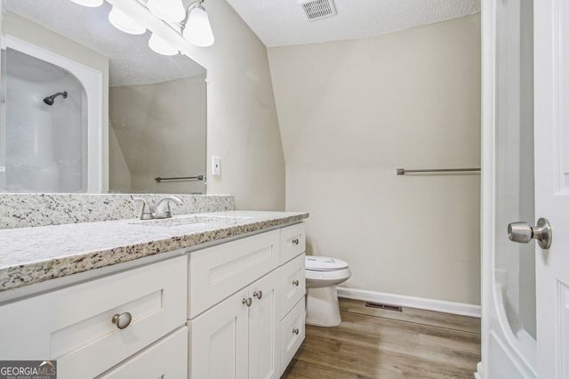 377 Windsor Farms Drive, Lawrenceville, GA 30046