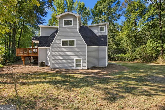 377 Windsor Farms Drive, Lawrenceville, GA 30046
