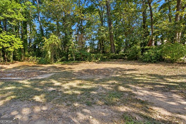 377 Windsor Farms Drive, Lawrenceville, GA 30046