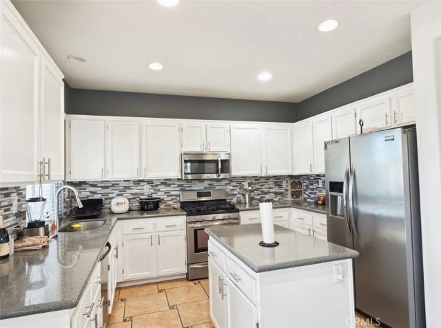 697 Calumet, Beaumont, CA 92223