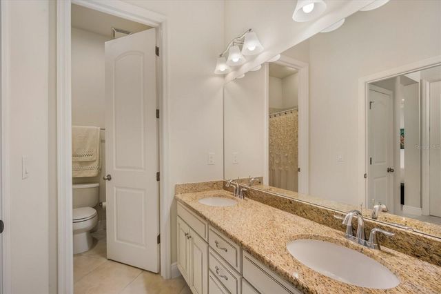 11427 LAKE LUCAYA DRIVE, Riverview, FL 33579