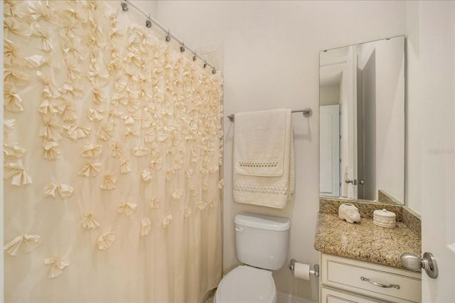 11427 LAKE LUCAYA DRIVE, Riverview, FL 33579