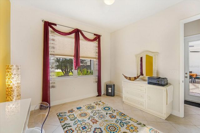 11427 LAKE LUCAYA DRIVE, Riverview, FL 33579