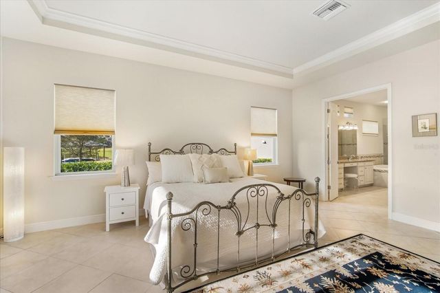 11427 LAKE LUCAYA DRIVE, Riverview, FL 33579