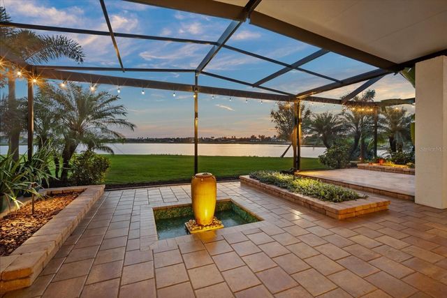 11427 LAKE LUCAYA DRIVE, Riverview, FL 33579