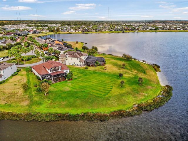 11427 LAKE LUCAYA DRIVE, Riverview, FL 33579