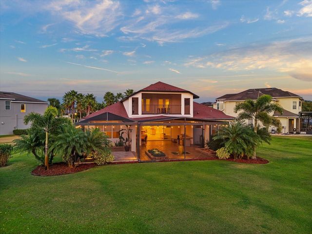 11427 LAKE LUCAYA DRIVE, Riverview, FL 33579