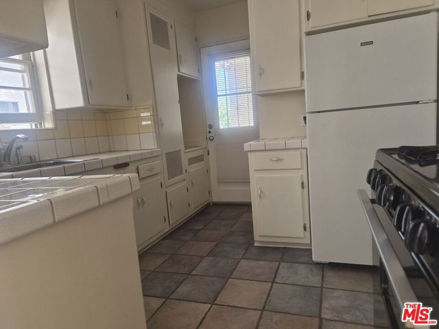 833 16th Street C, Santa Monica, CA 90403