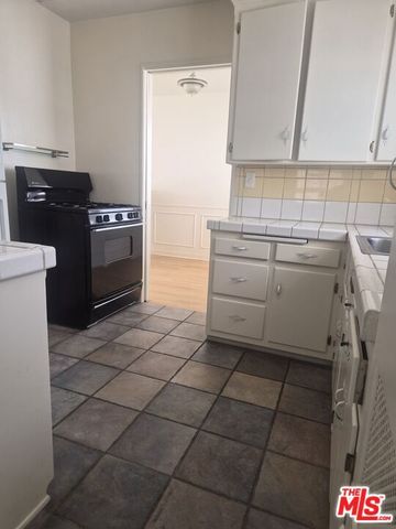 833 16th Street C, Santa Monica, CA 90403