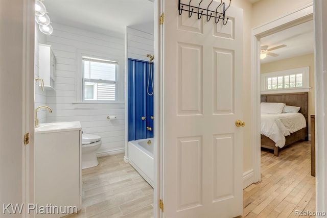 1322 Division Street, Port Huron, MI 48060