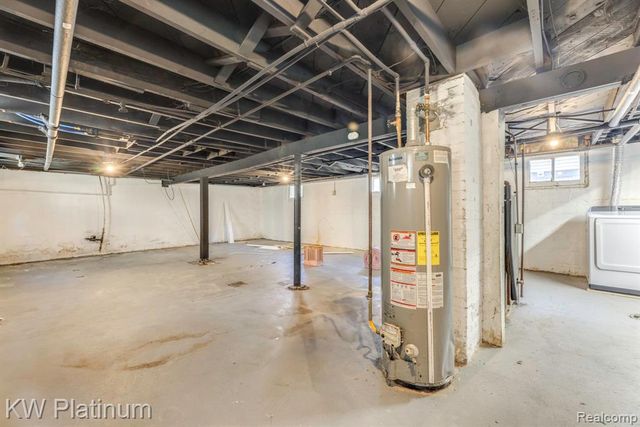 1322 Division Street, Port Huron, MI 48060