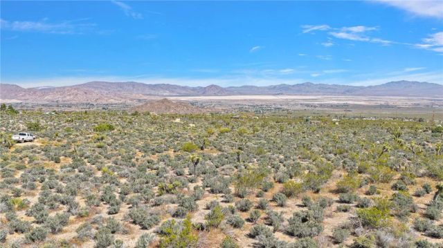 62 Mesa, Lucerne Valley, CA 92356