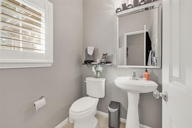 8322 Greys Lane, Houston, TX 77095