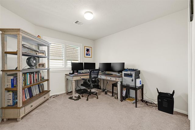 8322 Greys Lane, Houston, TX 77095