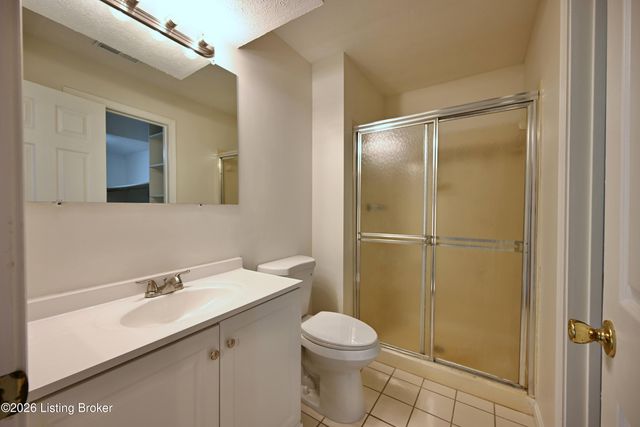 503 Forest Park Rd, Louisville, KY 40223