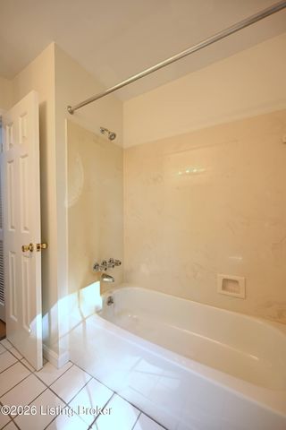 503 Forest Park Rd, Louisville, KY 40223