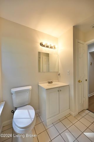 503 Forest Park Rd, Louisville, KY 40223