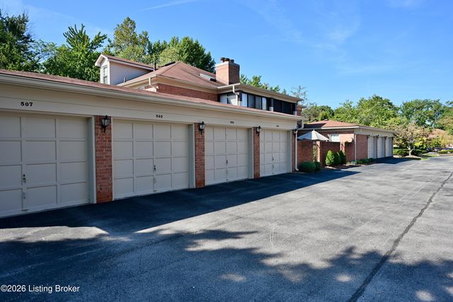503 Forest Park Rd, Louisville, KY 40223
