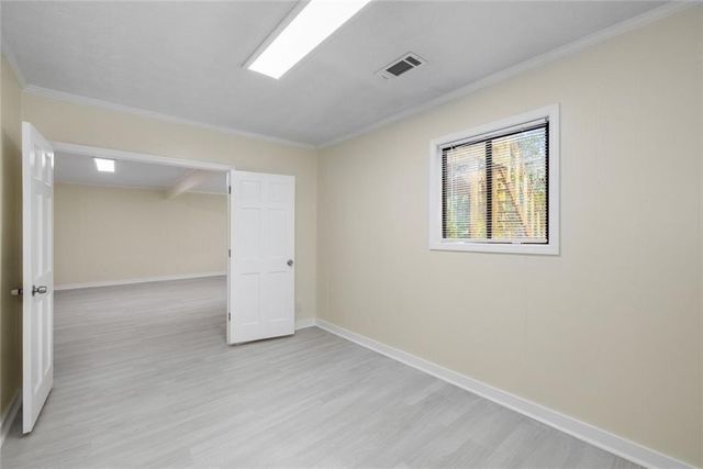 234 Shadow Lake Drive SW, Lilburn, GA 30047