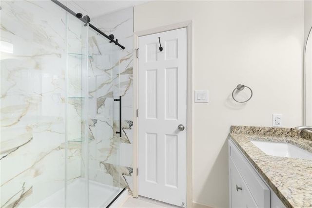 234 Shadow Lake Drive SW, Lilburn, GA 30047