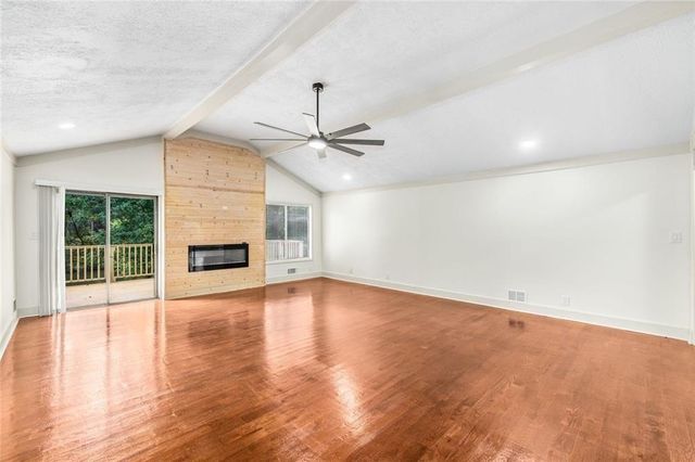 234 Shadow Lake Drive SW, Lilburn, GA 30047