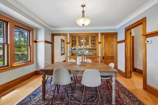 1162 James Avenue, Saint Paul, MN 55105