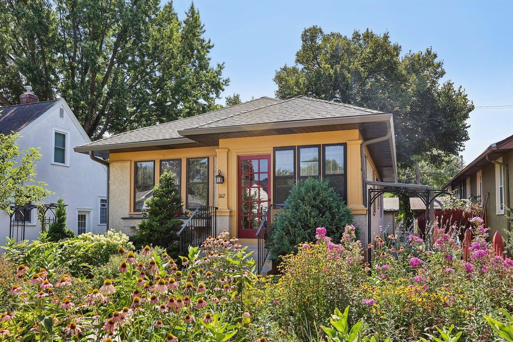 1162 James Avenue, Saint Paul, MN 55105