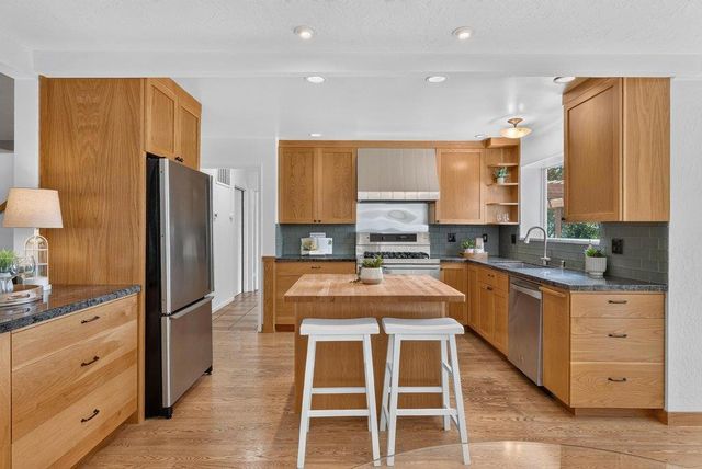 7101 Viewpoint Road, Aptos, CA 95003