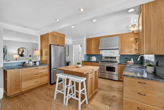 7101 Viewpoint Road, Aptos, CA 95003