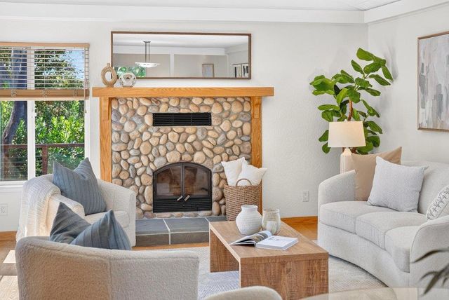 7101 Viewpoint Road, Aptos, CA 95003