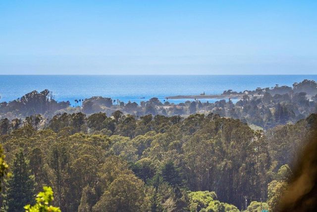7101 Viewpoint Road, Aptos, CA 95003