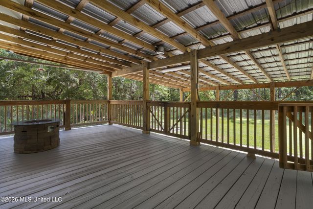 110 Elmwood Drive, Pass Christian, MS 39571