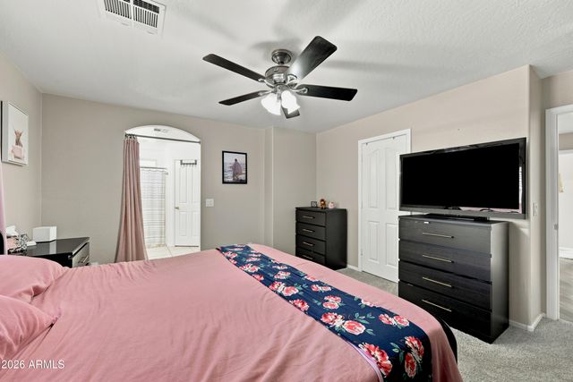 2871 E MORGAN Drive, Gilbert, AZ 85295