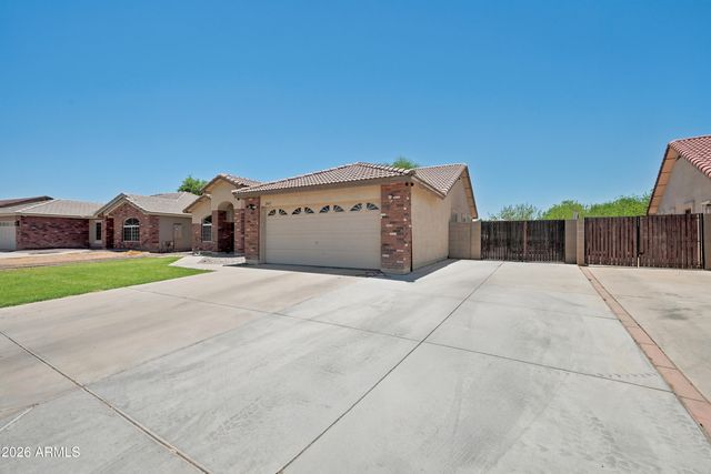 2871 E MORGAN Drive, Gilbert, AZ 85295