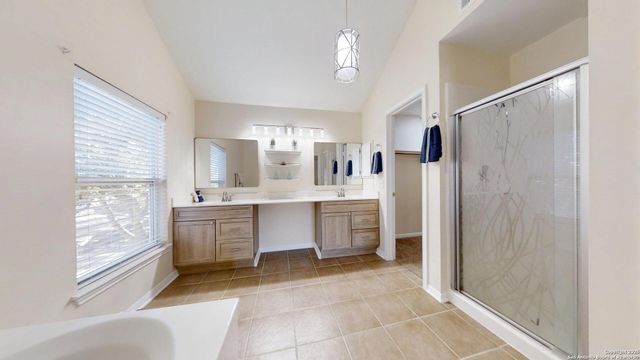 10718 Mustang Rdg., Converse, TX 78109