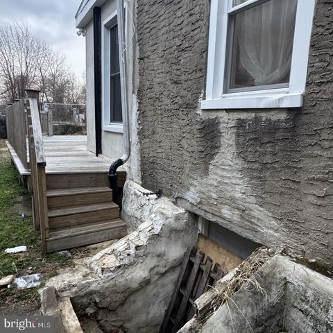 6208 RACE ST, Philadelphia, PA 19139