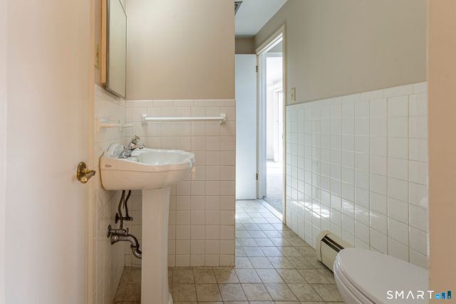 199 Eddy Lane, Newington, CT 06111