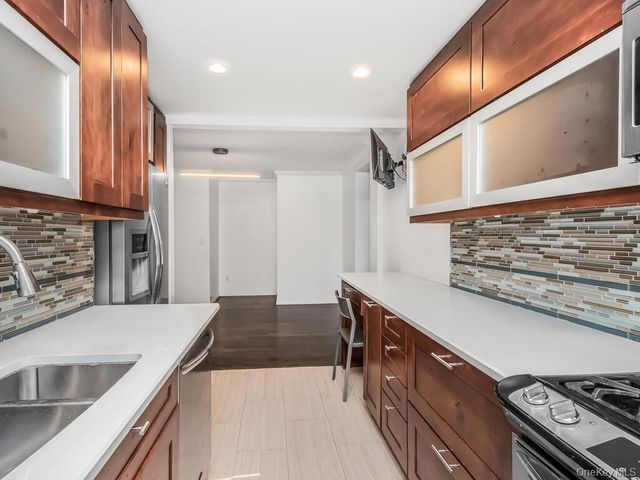 3125 Arlington Avenue 3H, Bronx, NY 10463