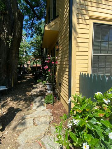 322 W 3rd Street, Lexington, KY 40508