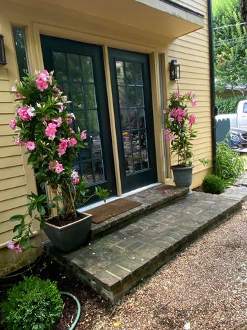 322 W 3rd Street, Lexington, KY 40508