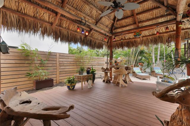 720 NE 17TH TE, Fort Lauderdale, FL 33304