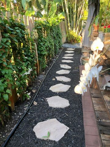 720 NE 17TH TE, Fort Lauderdale, FL 33304