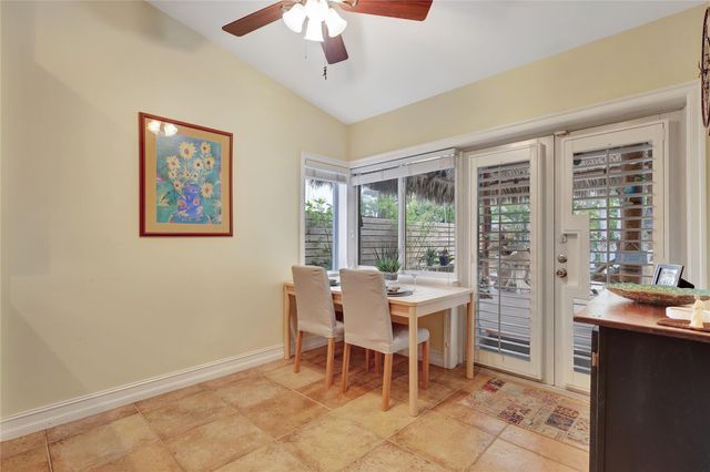 720 NE 17TH TE, Fort Lauderdale, FL 33304